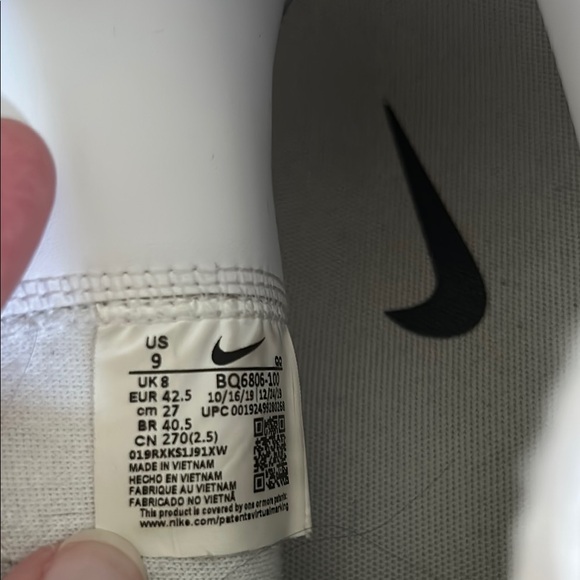 Nike Women’s Blazer Mid 77 Shoes - Picture 8 of 9